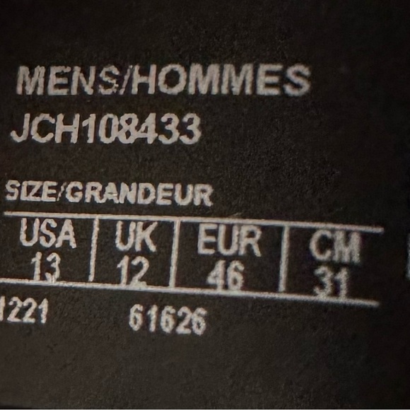 Chaco men’s size 13 Chaco sandals - Picture 4 of 6